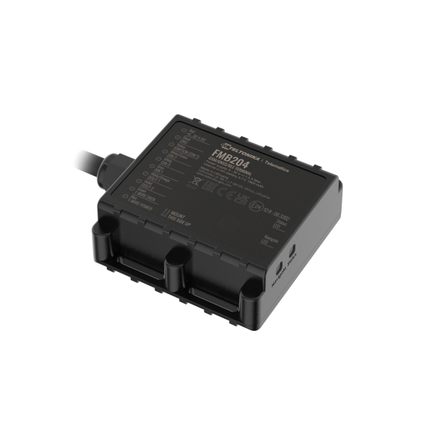 GPS TRACKER TELTONIKA FMB204
